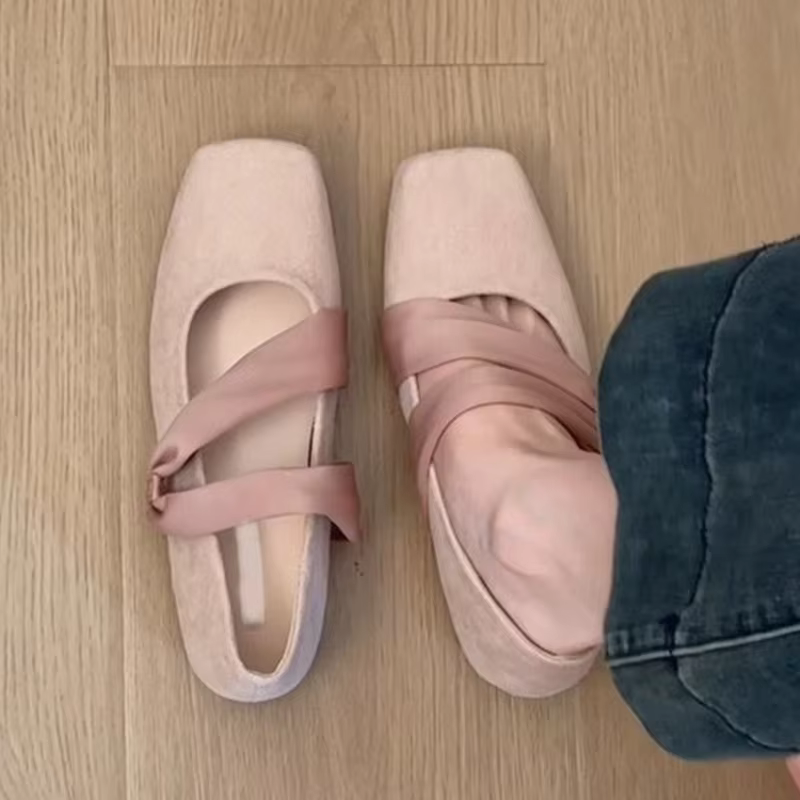 Nouvelles Chaussures Plates pour Femmes à Bout Carré
