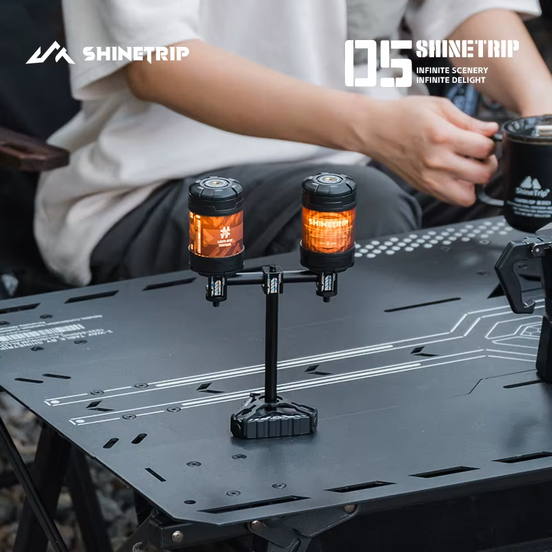 Support de lumière d'ambiance de Camping en plein air ShineTrip en alliage d'aluminium