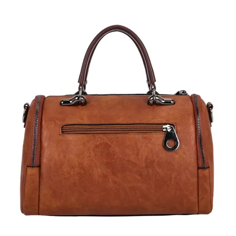 Sac à bandoulière de grande capacité pour femmes avec décoration de pompon
