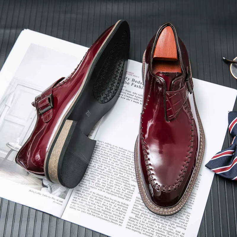 Chaussures habillées de banquet pour hommes rouges