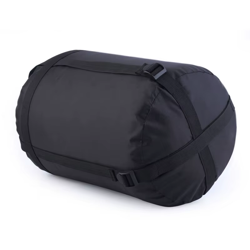 Housse de compression imperméable pour sac de couchage