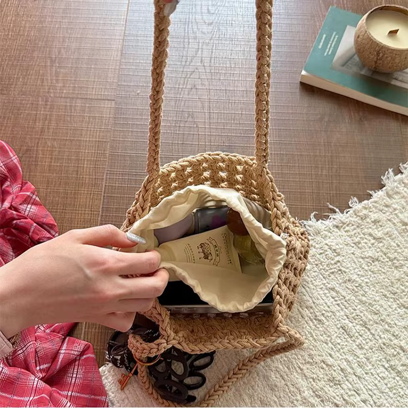 Sac fourre-tout en crochet fait main ajouré grande capacité avec poche intérieure, sac à bandoulière décontracté pour le quotidien, les vacances, le shopping, style bohème rétro
