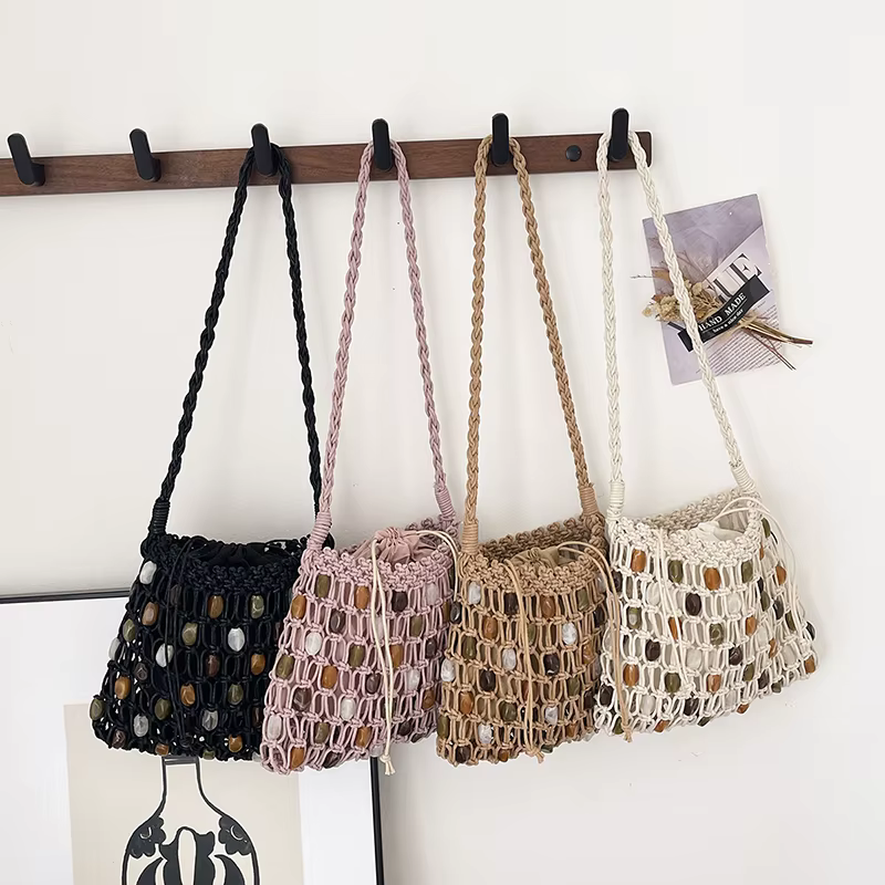 Sac fourre-tout d'été 2026 en crochet perlé style bohème, sac tissé ajouré fait main, sac de plage bohème grande capacité en paille pour voyage