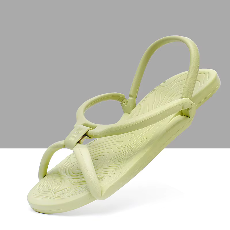 Chaussons de voyage pliables et portables pour hommes et femmes