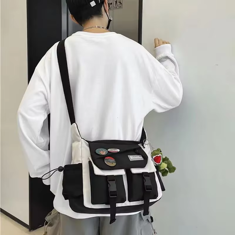 Harajuku hommes sacs à bandoulière en Nylon pour femmes Sac de messager filles école livre sacs jeunesse toile sacs à main Sac à bandoulière Sac Bolsas