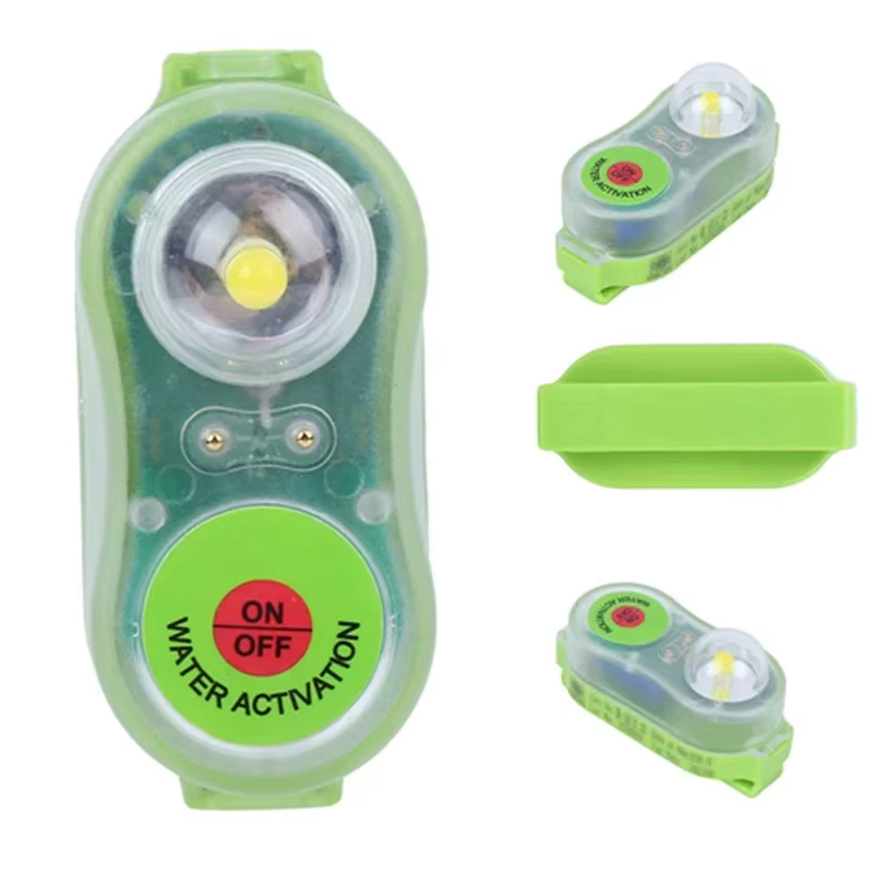 Lampe de gilet de sauvetage à LED activée par l'eau de mer