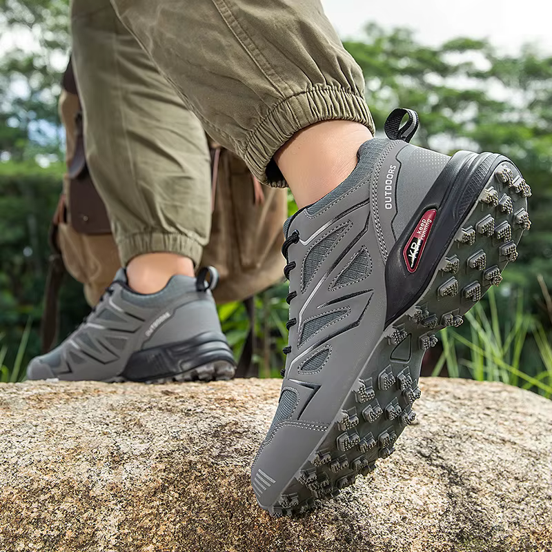 Chaussures de randonnée imperméables pour hommes