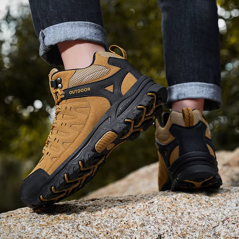 Nouvelles chaussures de randonnée confortables pour hommes