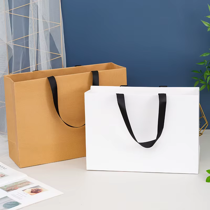 Sacs cadeaux personnalisés de haute qualité avec logo