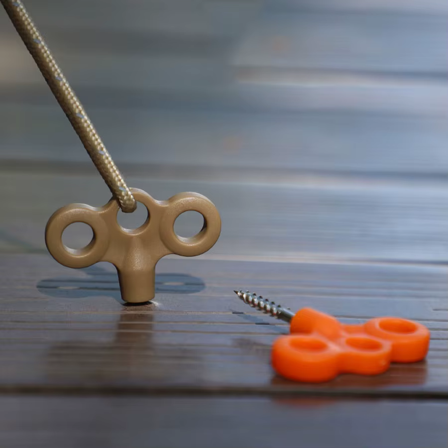 Clous de fixation pour tente de camping