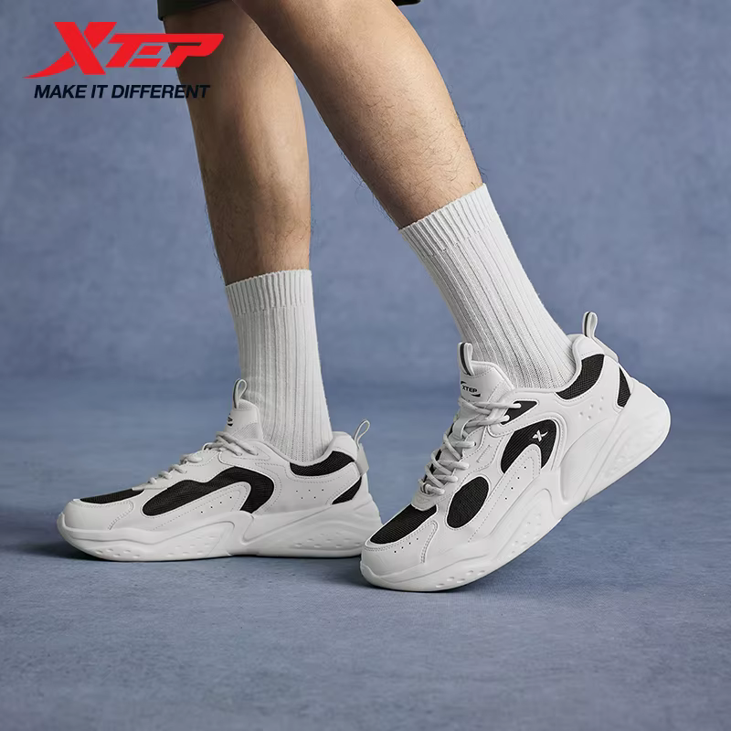 Xtep chaussures de loisirs pour hommes 2025 été léger maille respirant à semelles épaisses rehaussant la hauteur rétro chaussures décontractées 875219320014