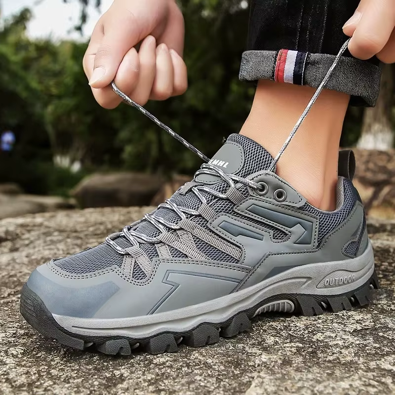 Nouvelles chaussures de randonnée pour femmes et hommes