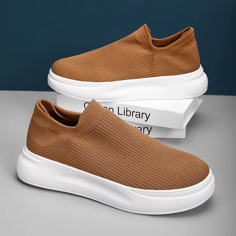 Nouveaux hommes chaussures de sport printemps été maille respirant plat espadrilles décontractées en plein air