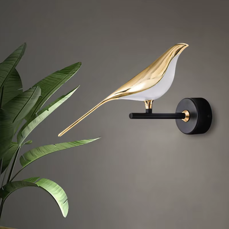 Applique Murale LED Nordique Oiseau Doré Créatif Rotatif pour Salon