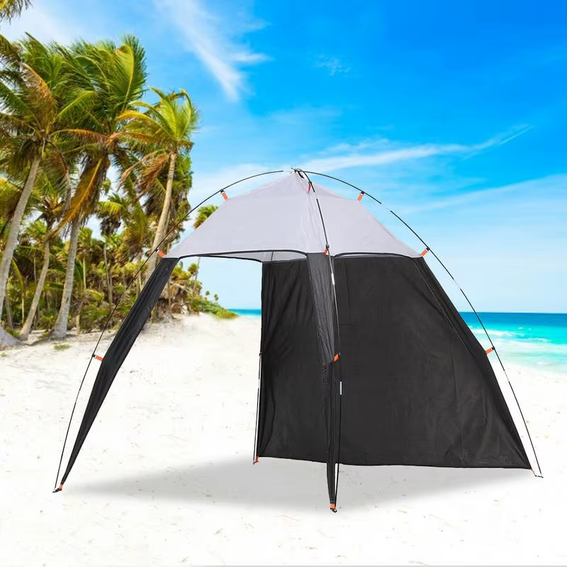 Tente de plage de camping de voyage en plein air