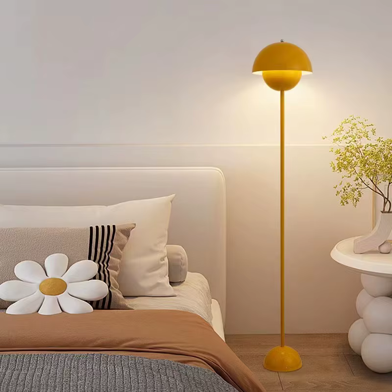 Lampe LED autoportante en forme de champignon, design nordique moderne, design rétro, luminaire décoratif d'intérieur, idéal pour un salon, une chambre à coucher ou un canapé
