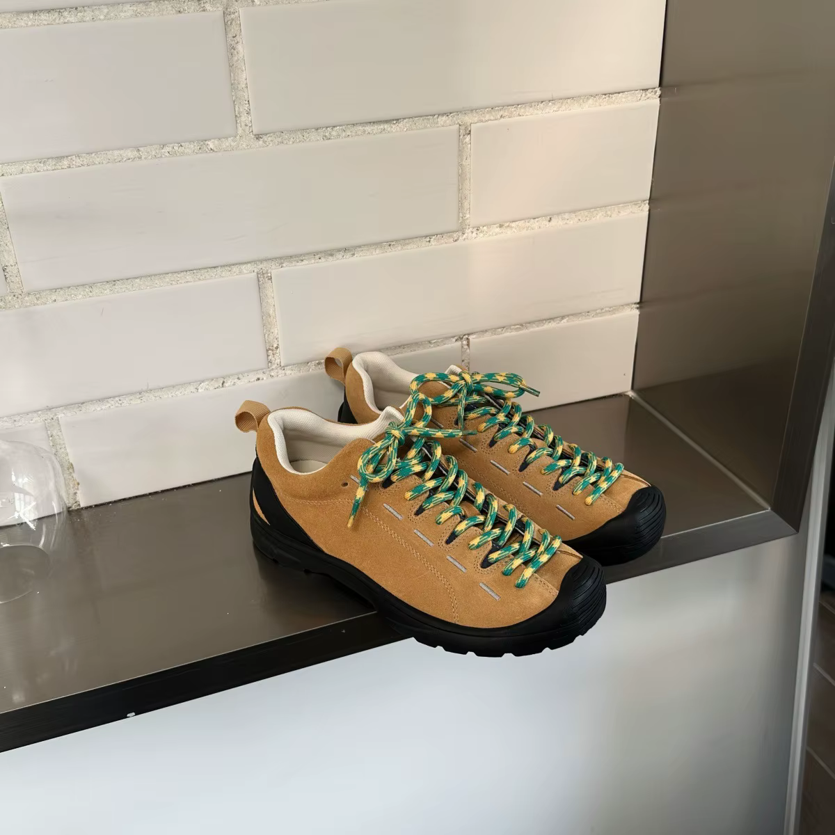 Chaussures de montagne en cuir pour femme