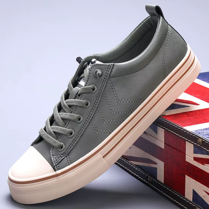 Chaussures en cuir décontractées pour hommes, chaussures de conduite à semelle souple, chaussure plate confortable, chaussure à sangle élastique, baskets canisées pour hommes, automne 2024
