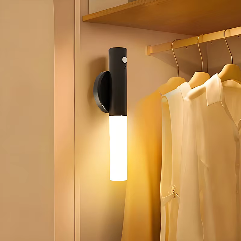 Applique murale magnétique LED avec capteur corporel, torche Portable pour intérieur, escalier, porche, salle, décoration d'ambiance, veilleuses