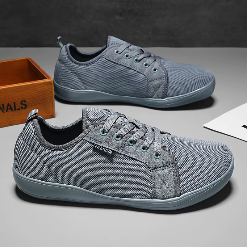 Chaussures pieds nus pour hommes avec boîte à bout large