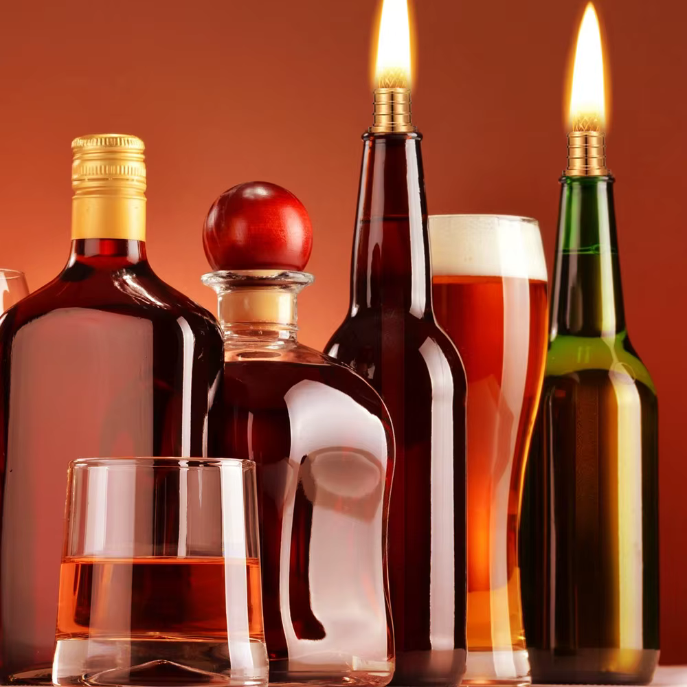 Le kit de torche pour bouteille de vin comprend 6 supports de mèches en laiton avec joints et 6