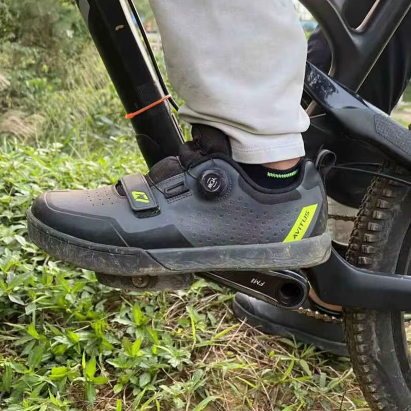 AVITUS VTT chaussures Zapatillas vtt chaussures pédale plate libre Ride descente déplacements sur route et double Slalom Sapatilha vtt chaussure