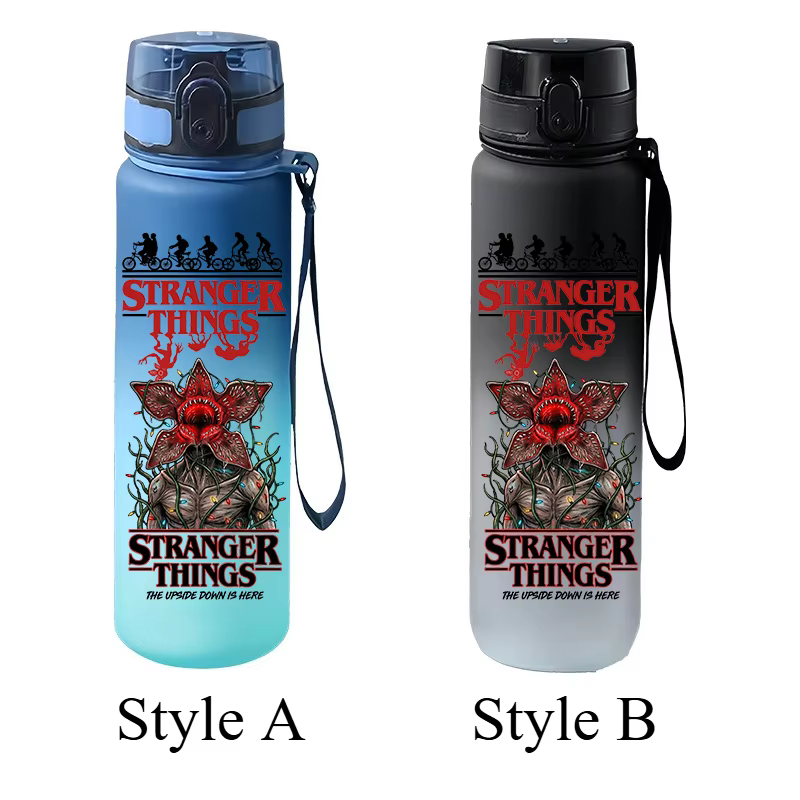 Mug de voyage portable Stranger Things de 650 ml, cadeau de vaisselle imprimée avec des personnages de dessins animés, adapté aux sports de plein air des étudiants