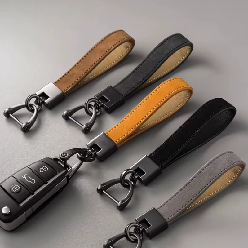 Porte-clés pour hommes et femmes, pendentifs de clé de voiture en cuir de vache avec couche supérieure, porte-clés en cuir véritable, cadeaux d'affaires