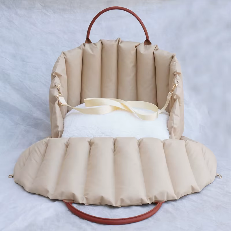 Sac à Main de Luxe Portable et Confortable pour Chien, Siège de Sécurité pour Voyage en Plein Air, Parfait pour l'Hiver