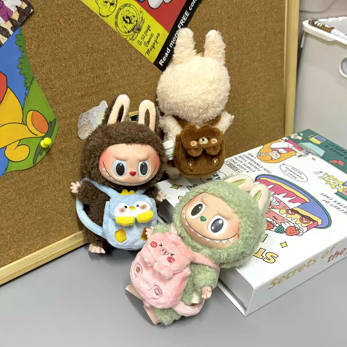 Sac Labubu : Sac à dos en peluche Kawaii – Porte-poupées fonctionnel en vinyle de 15/17 cm avec sangles réglables