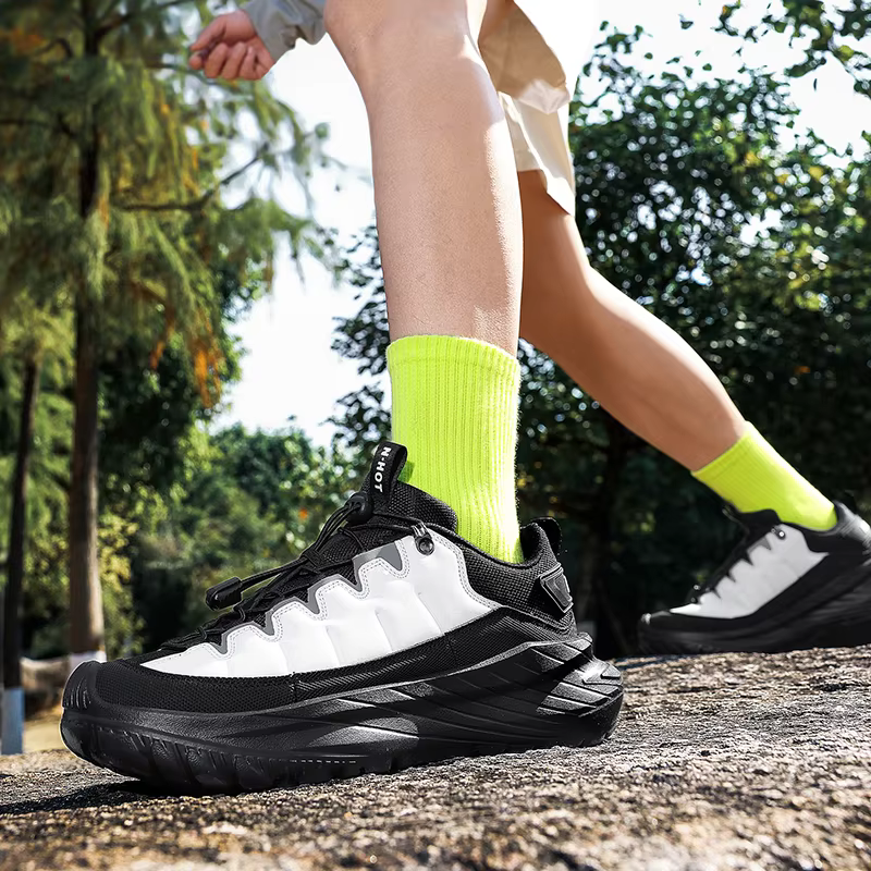 Nouvelles Chaussures de Randonnée Sportives d'Extérieur Printemps-Été 2026 Antidérapantes