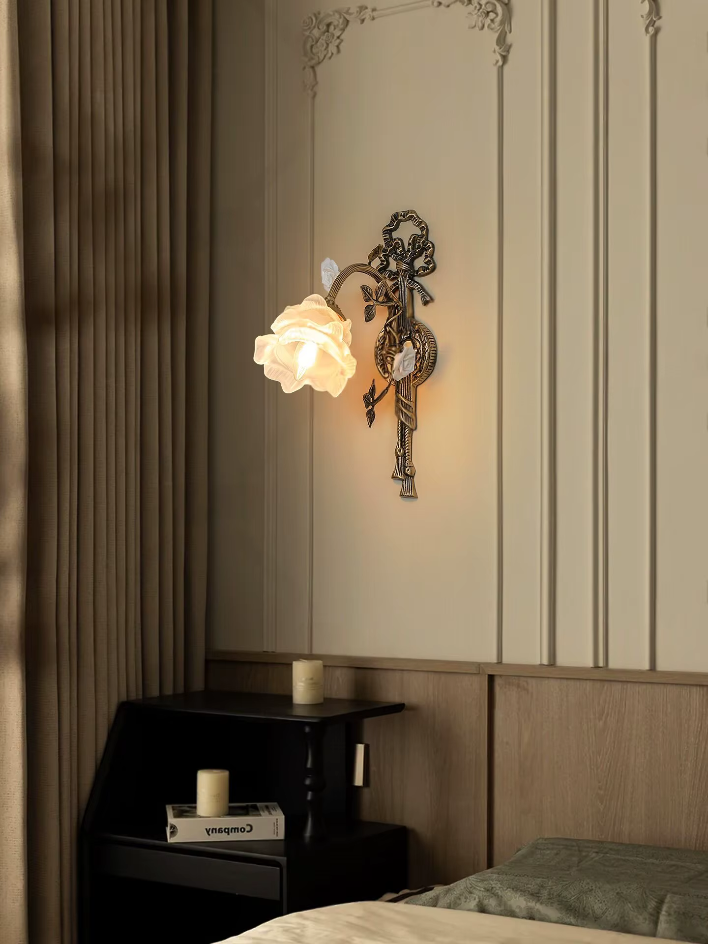 Lampe murale vintage tout en cuivre