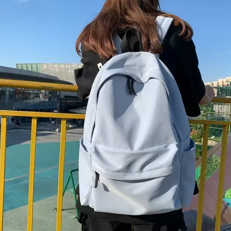 Sac à dos polyvalent noir gris blanc rouge