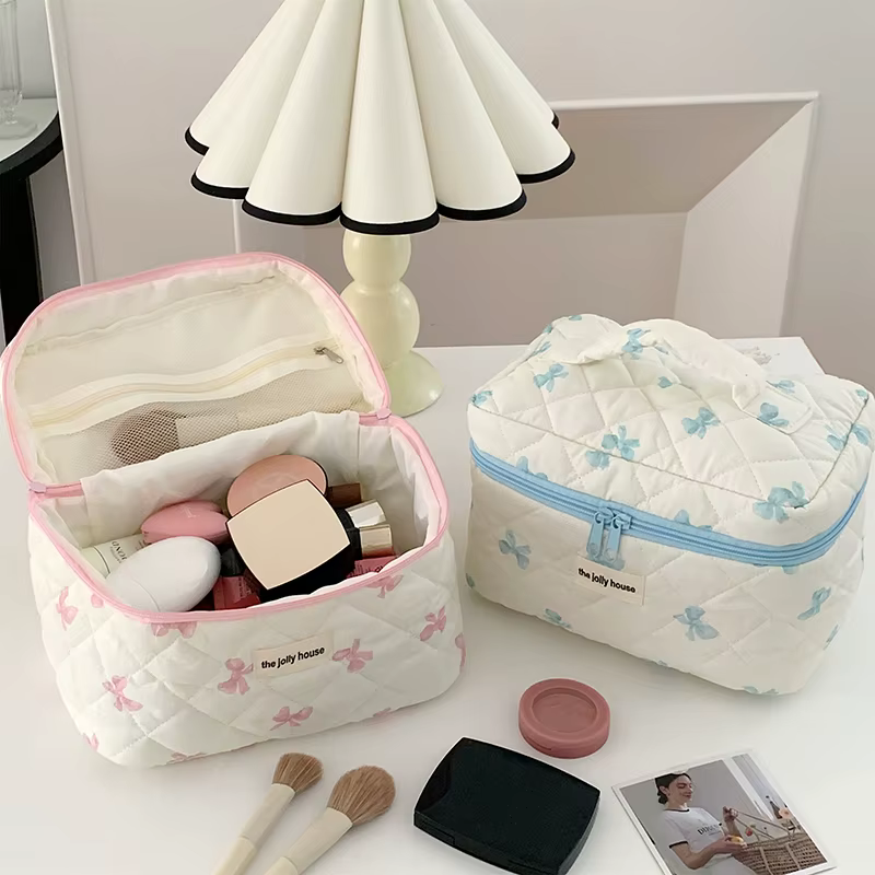 Grand sac à cosmétiques