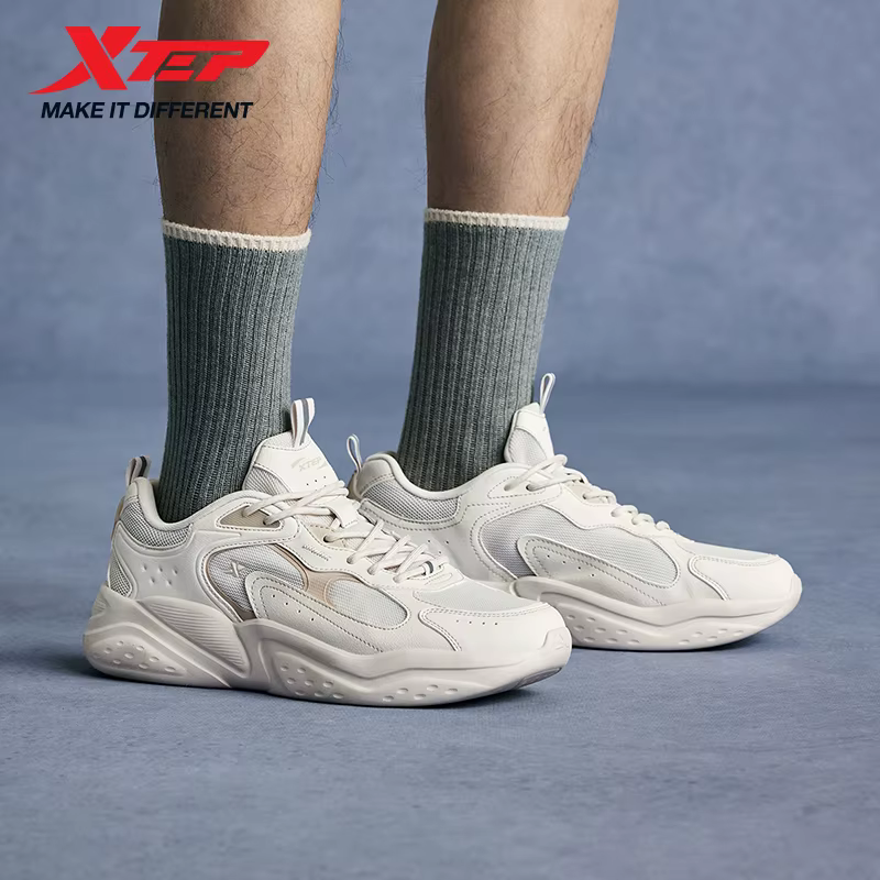 Xtep chaussures de loisirs pour hommes 2025 été léger maille respirant à semelles épaisses rehaussant la hauteur rétro chaussures décontractées 875219320014