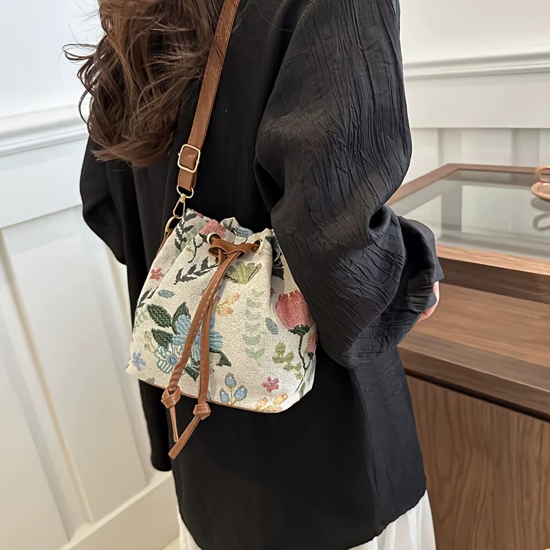 Sac seau à motif floral papillon, style bohème, tendance et polyvalent, adapté aux déplacements quotidiens et aux rassemblements, 1 pièce