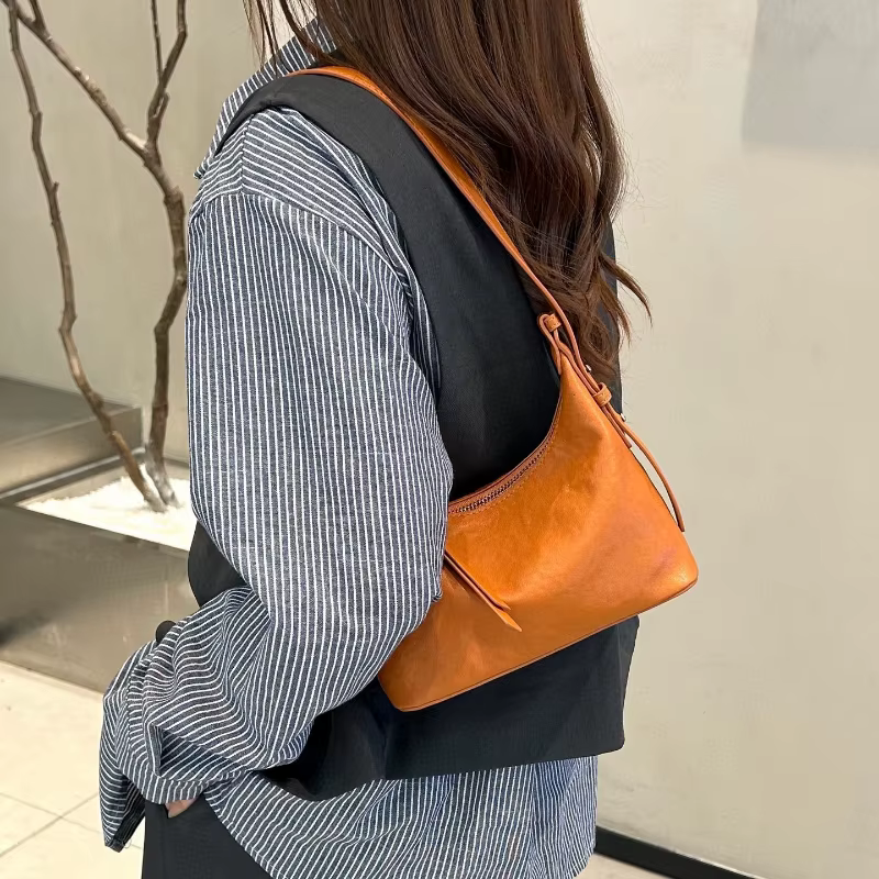 Sac à bandoulière pour femme, sac sous le bras en cuir pleine fleur tanné végétal, sac hobo vintage pour le travail quotidien