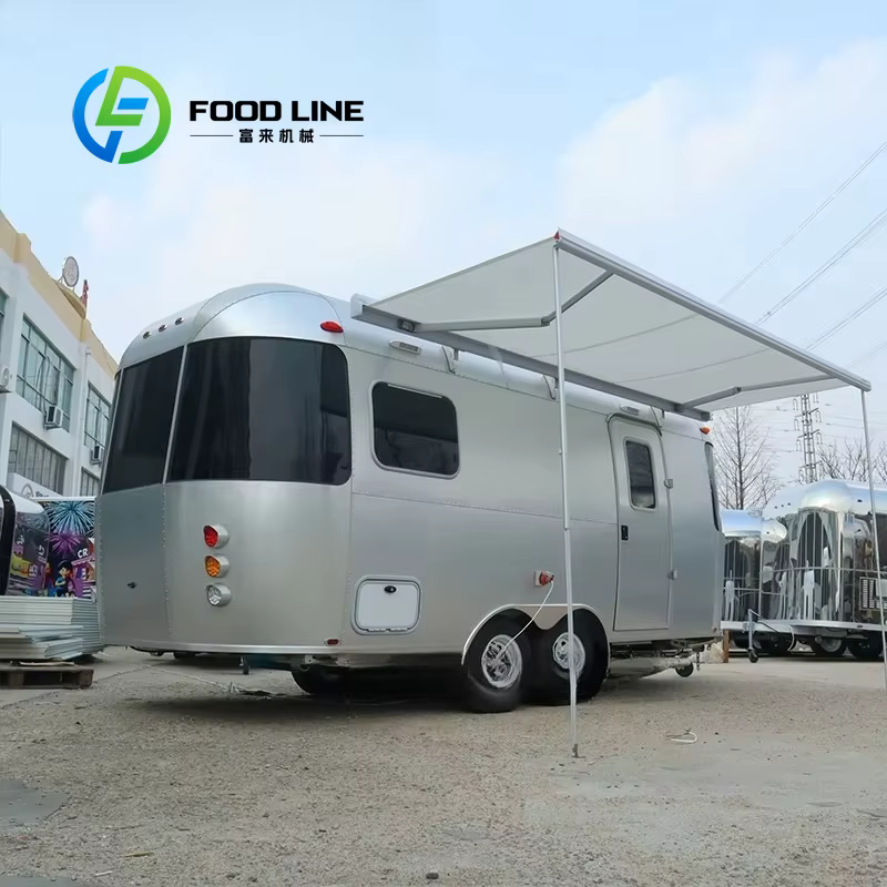 Remorque de Camping tout-terrain en aluminium personnalisée de 5m avec cuisine de tente pour les voyages en plein air