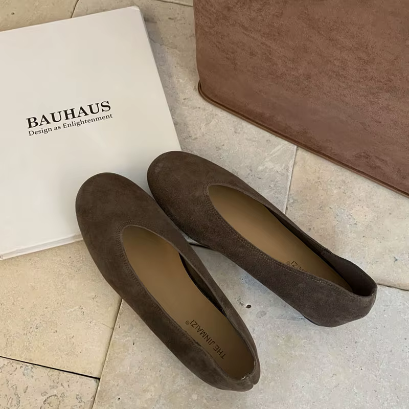 2025 femmes en cuir véritable femmes rouge marron chaussures plates mode bout rond peu profond sans lacet bateau chaussures doux talon plat chaussures simples