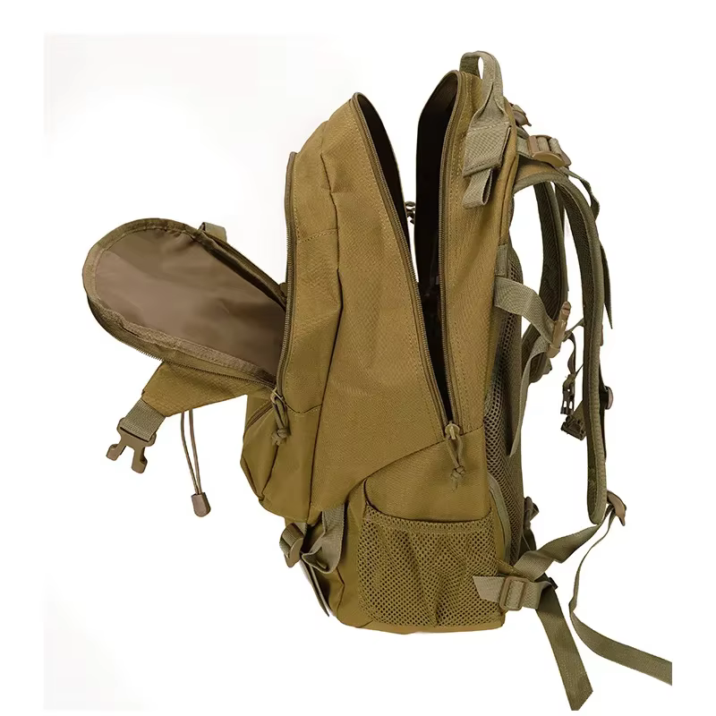 Sac à dos tactique 40L – Pack 3 en 1 étanche et anti-déchirure IPX5 pour l'extérieur/EDC/combat avec Mil-Spec Compatible avec l'hydratation