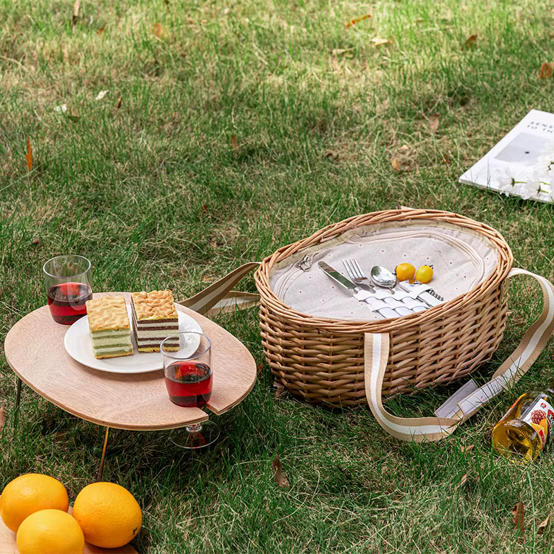 Panier de pique-nique artistique en rotin avec design portable