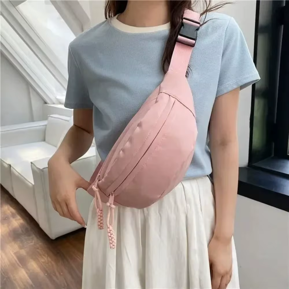 Sac de poitrine demi-lune pour femme