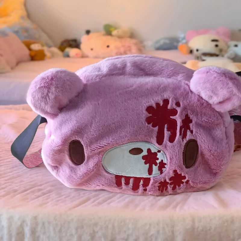 Sac bandoulière en peluche ours rose mignon, style avant-gardiste rose avec détails effet sang, un sac à main pour femme amusant et unique