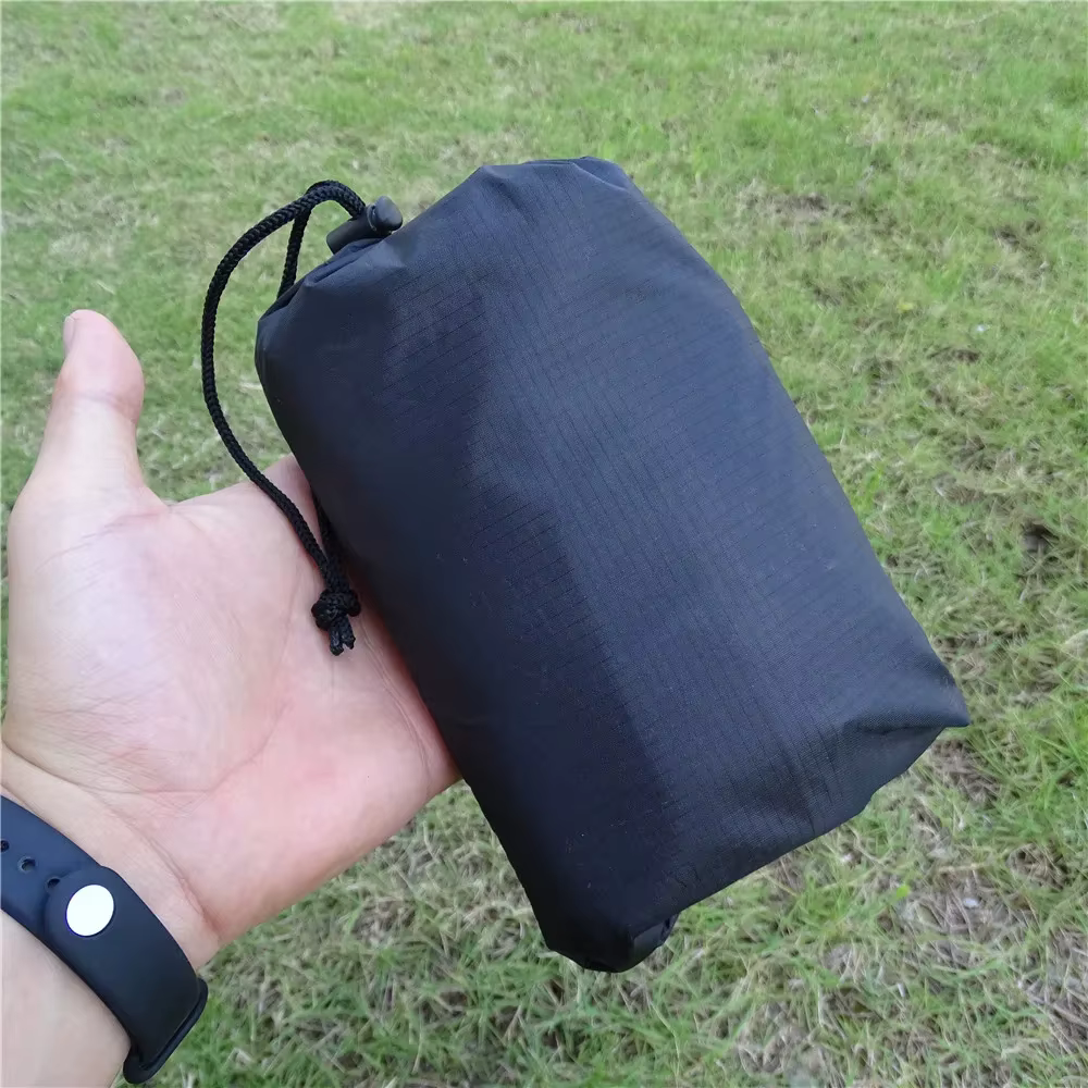 Tapis de Camping imperméable avec piquets
