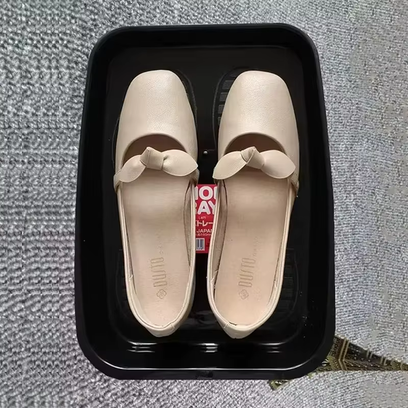 Boîte de rangement multifonctionnelle et durable pour chaussures de voiture, organiseur d'intérieur sous le siège