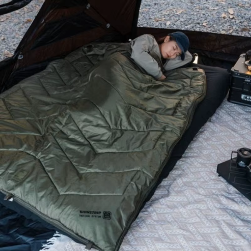 Sac de couchage chaud pour voyage