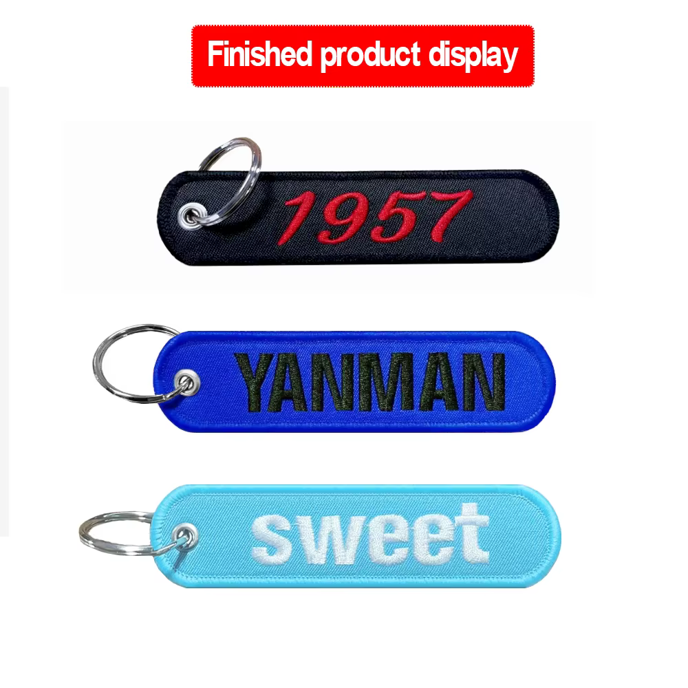 Porte-clés personnalisé avec patch nominatif, texte brodé, accessoire porte-clés pour une étiquette, cadeau personnalisé