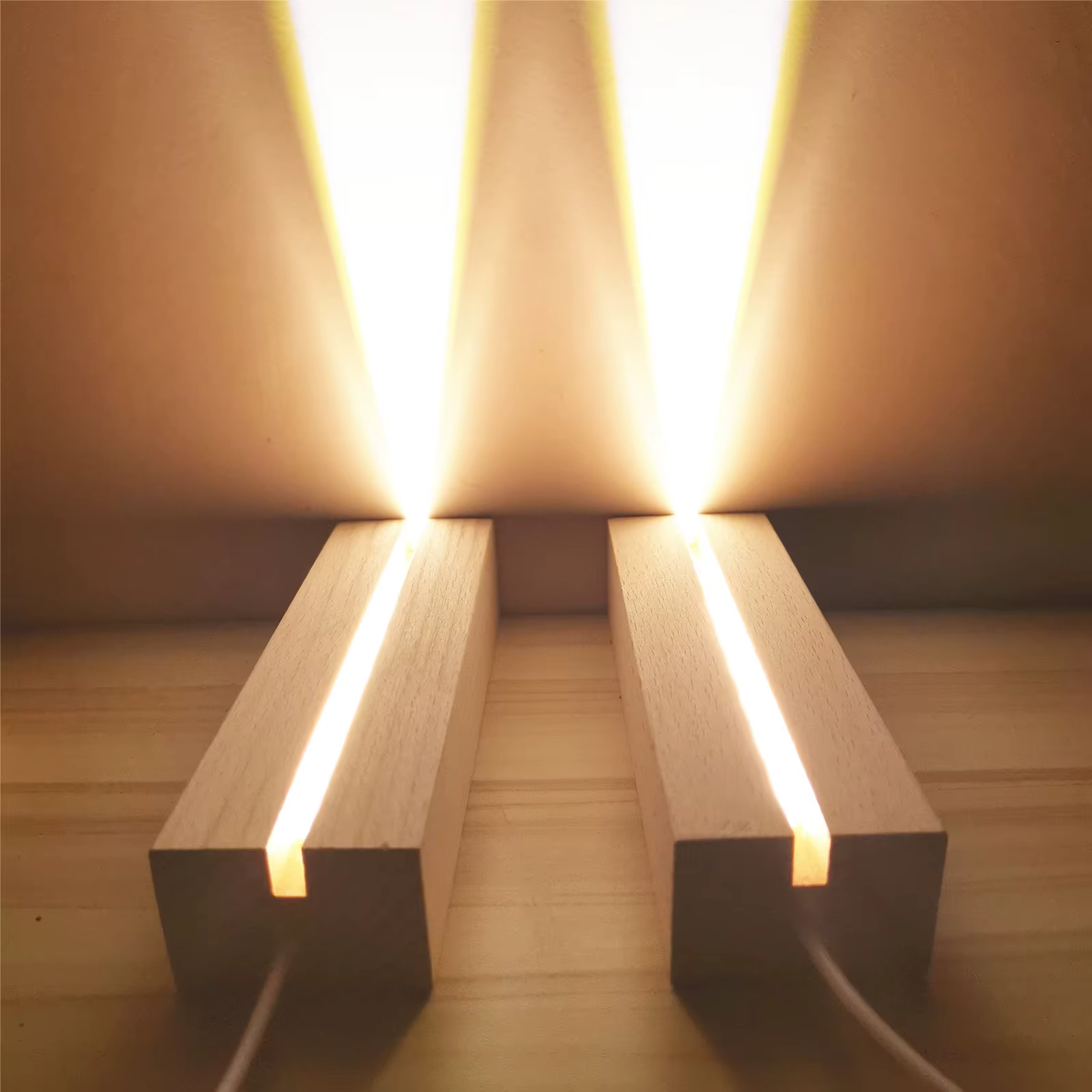 Présentoir LED rectangulaire en bois