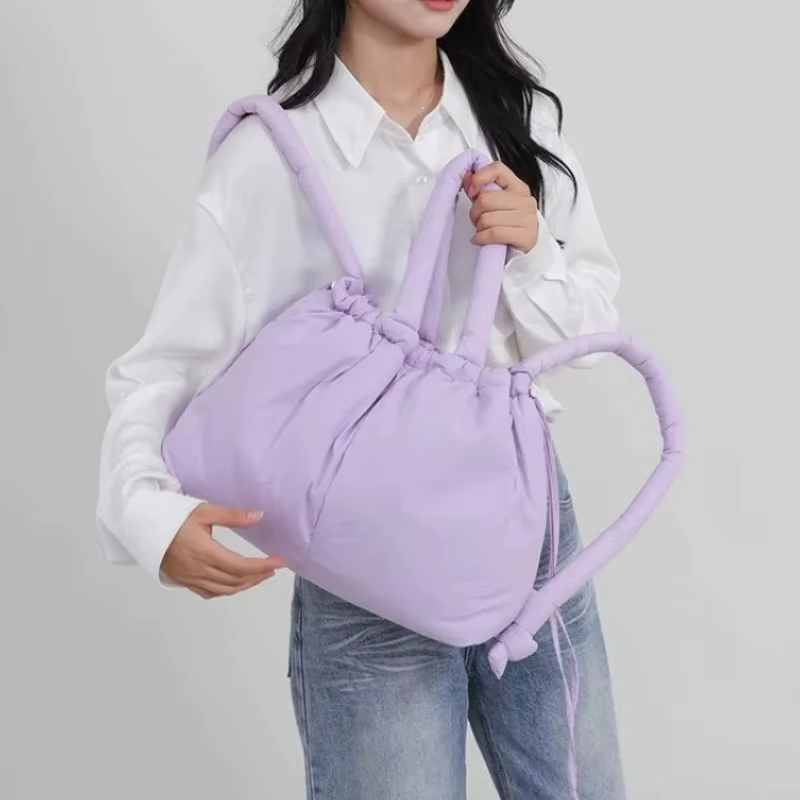 Sac fourre-tout à cordon de serrage