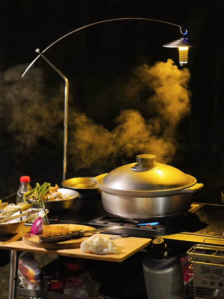 Support suspendu de lampe IGT de Camping